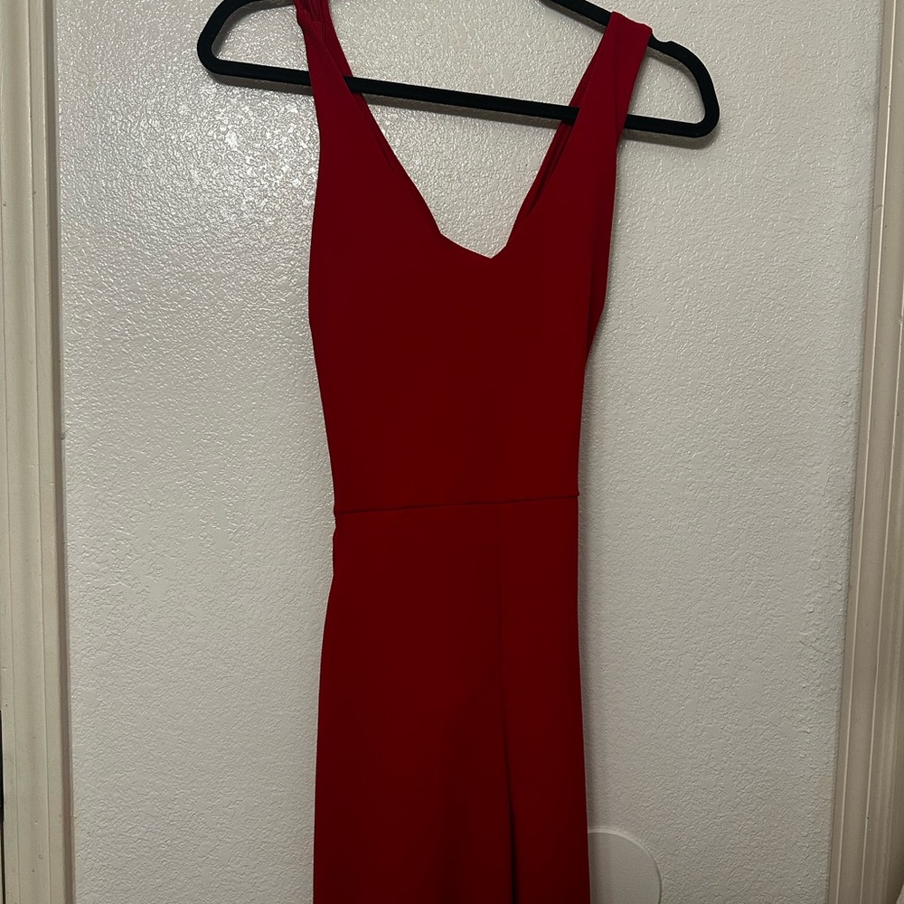 Elegant Red Sleeveless Dress